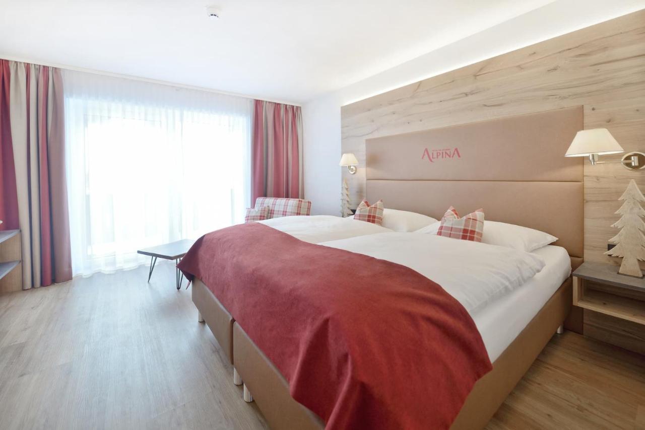 Hotel Alpina Superior بيتنيو آم أرلبرغ المظهر الخارجي الصورة