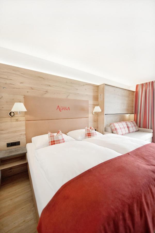 Hotel Alpina Superior بيتنيو آم أرلبرغ المظهر الخارجي الصورة