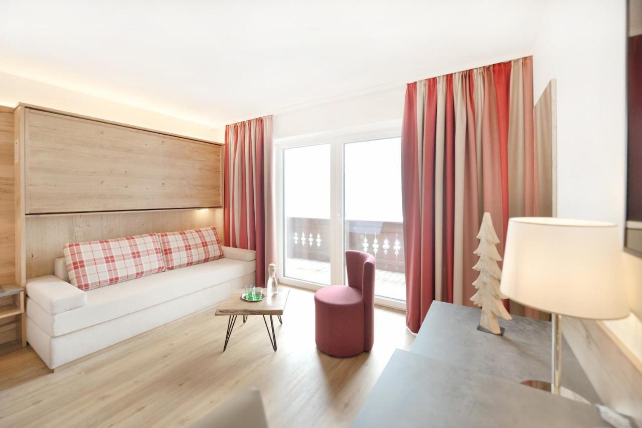 Hotel Alpina Superior بيتنيو آم أرلبرغ المظهر الخارجي الصورة