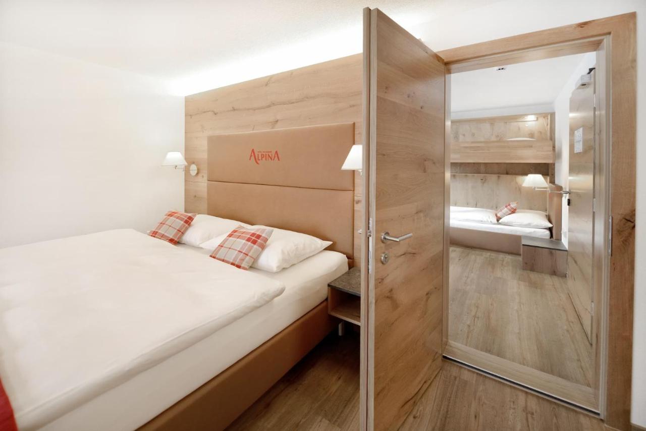 Hotel Alpina Superior بيتنيو آم أرلبرغ المظهر الخارجي الصورة